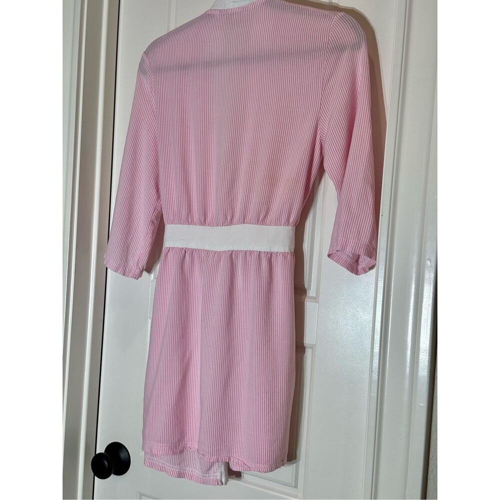 The Royal Standard size S/M pink and white striped robe - Picture 9 of 9